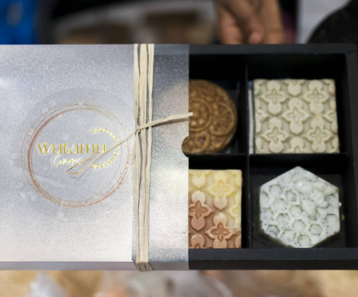 Set of 4 soaps in various fragrances